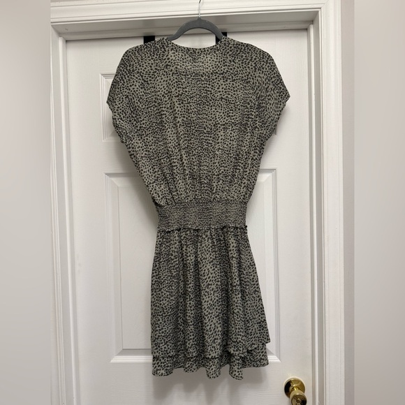 Rails Womens Karla Mini Dress S Olive Lynx Aminal Print Front Buttons - Picture 6 of 6